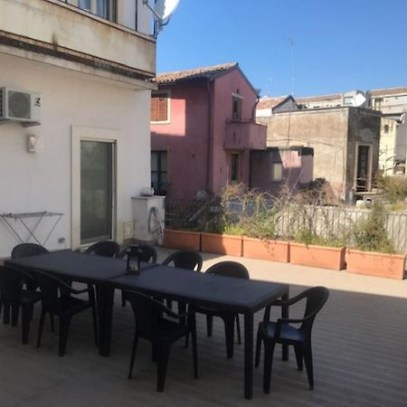 Suite Con Terrazza In Centro Storico Catania Exterior photo