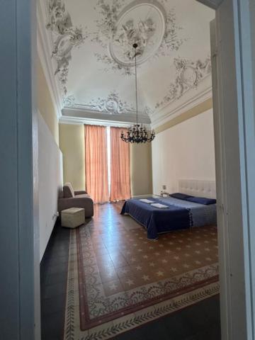 Suite Con Terrazza In Centro Storico Catania Exterior photo