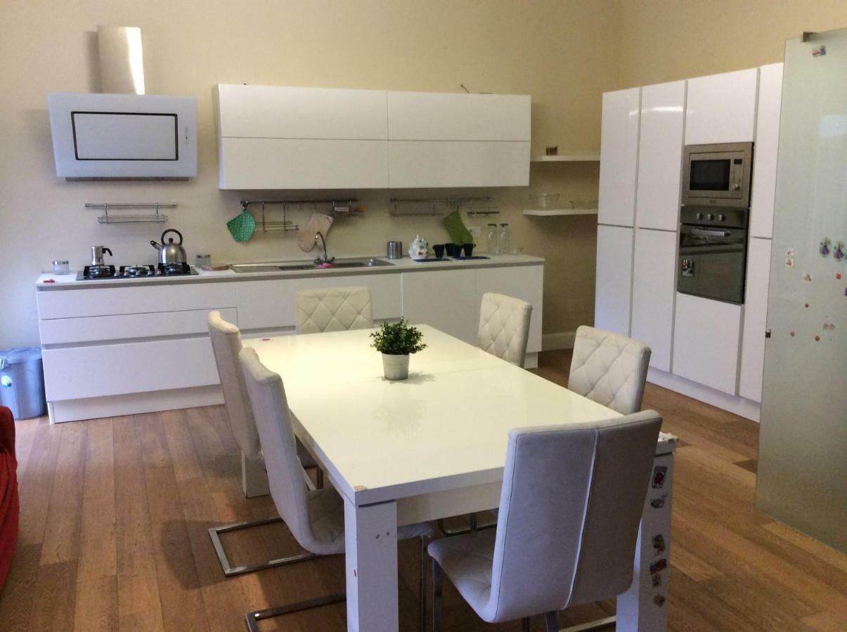 Suite Con Terrazza In Centro Storico Catania Exterior photo